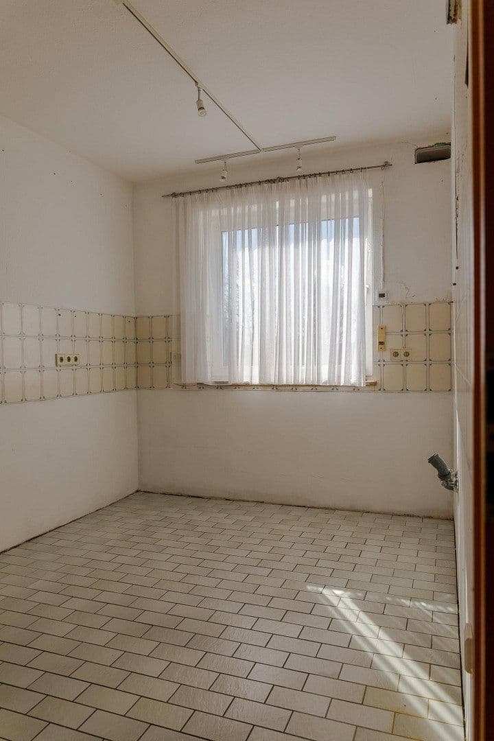 Predaj domu 185 m², pozemek 630 m², Kronberg im Taunus, Hesensko Predaj domu 185 m², pozemek 630 m², Kronberg im Taunus, Hesensko