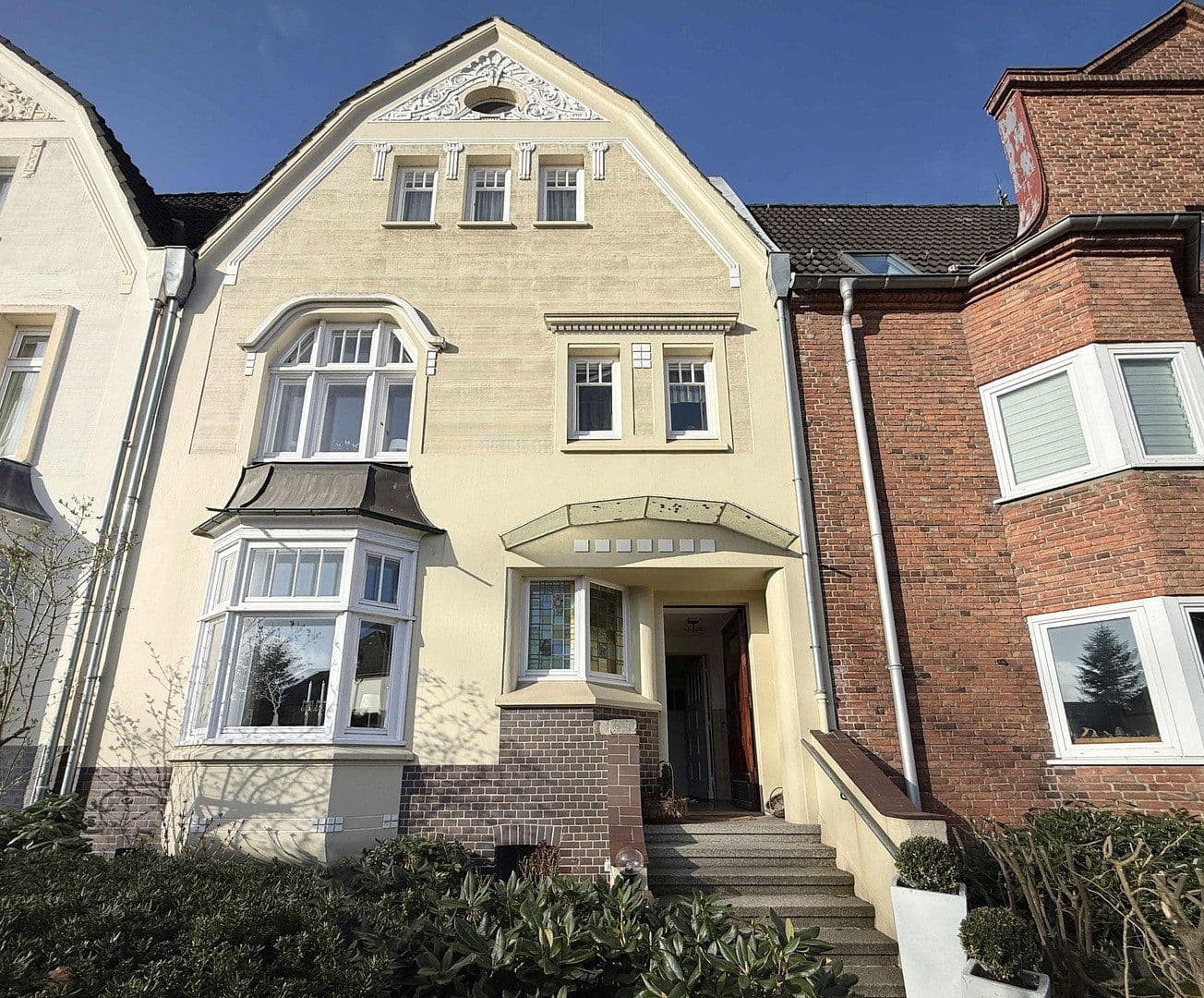 Predaj domu 180 m², pozemek 210 m², Neumünster, Šlezvicko-Holštajnsko Predaj domu 180 m², pozemek 210 m², Neumünster, Šlezvicko-Holštajnsko