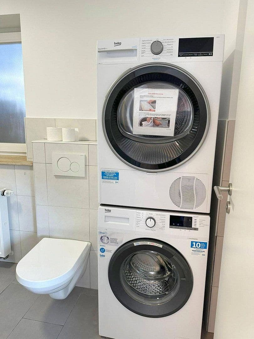 Predaj domu 143 m², pozemek 181 m², Benzstr. 1, Dingolfing, Bavorsko Predaj domu 143 m², pozemek 181 m², Benzstr. 1, Dingolfing, Bavorsko