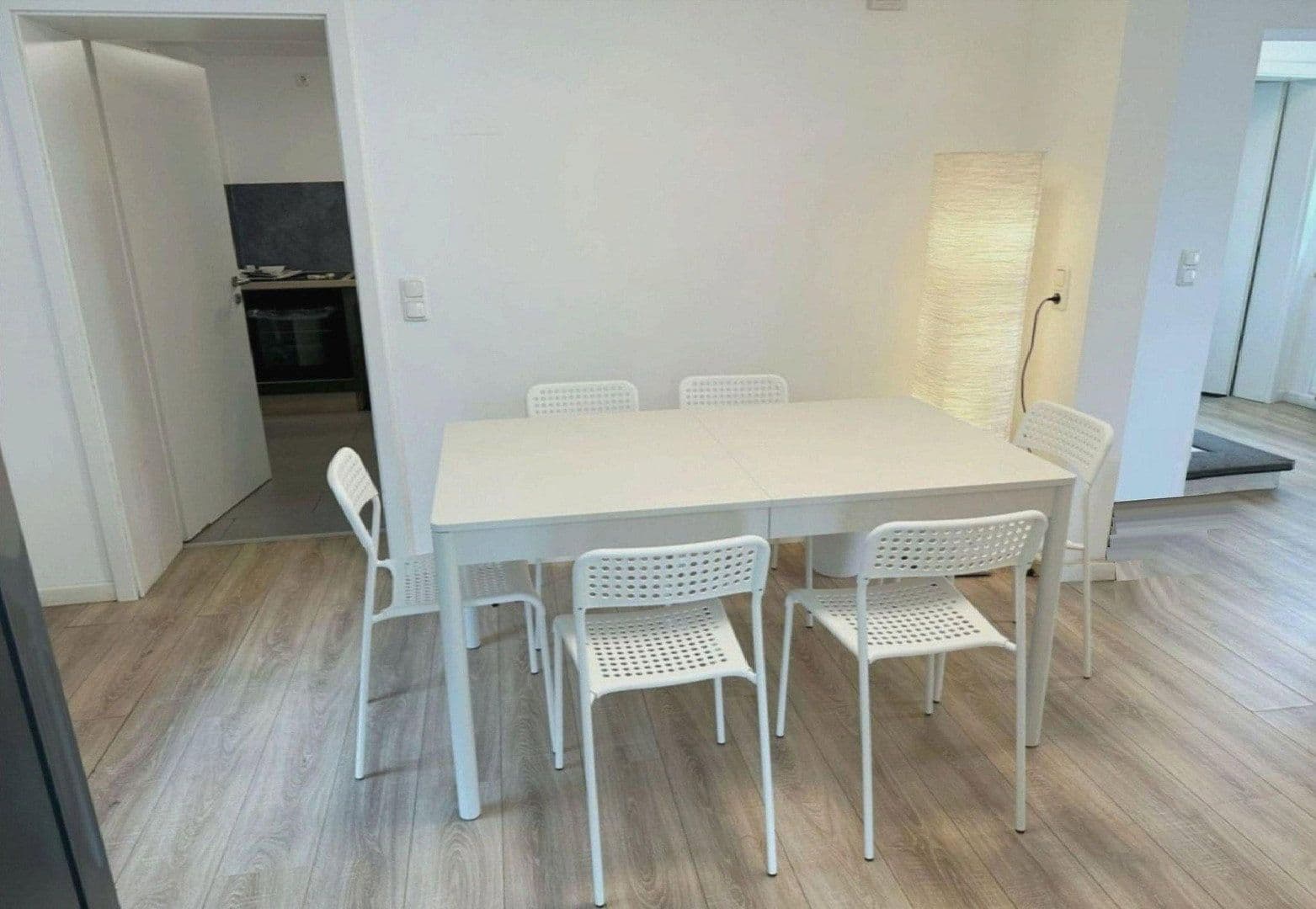 Predaj domu 143 m², pozemek 181 m², Benzstr. 1, Dingolfing, Bavorsko Predaj domu 143 m², pozemek 181 m², Benzstr. 1, Dingolfing, Bavorsko