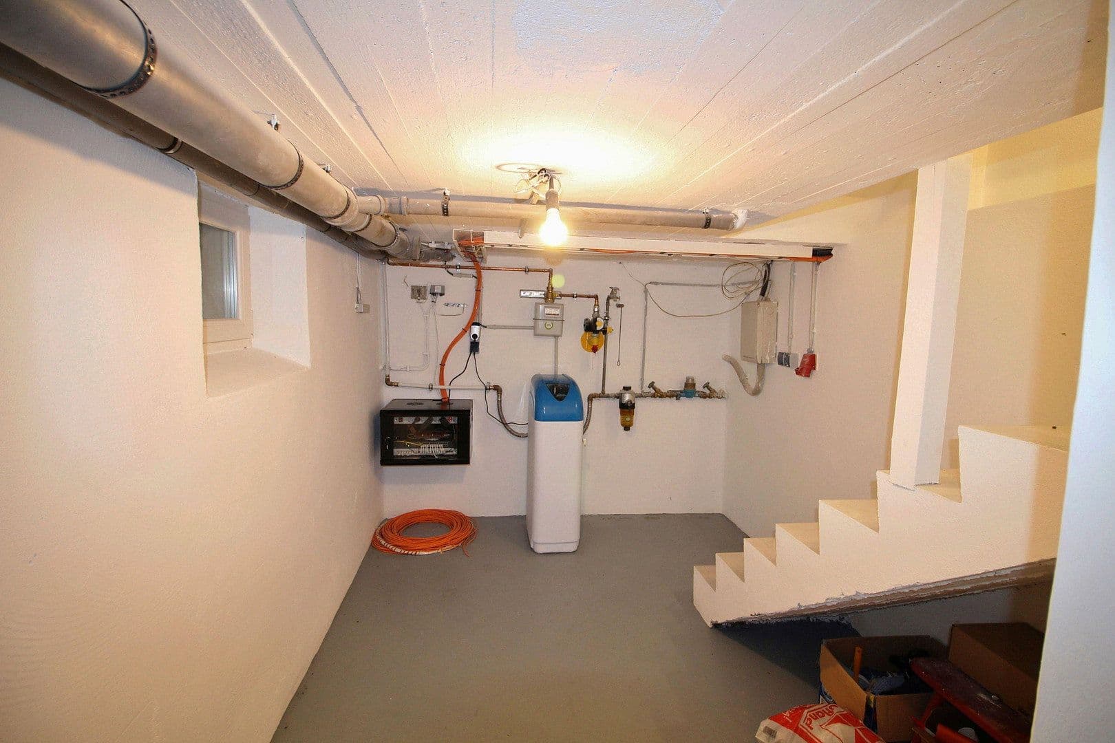 Predaj domu 143 m², pozemek 181 m², Benzstr. 1, Dingolfing, Bavorsko Predaj domu 143 m², pozemek 181 m², Benzstr. 1, Dingolfing, Bavorsko