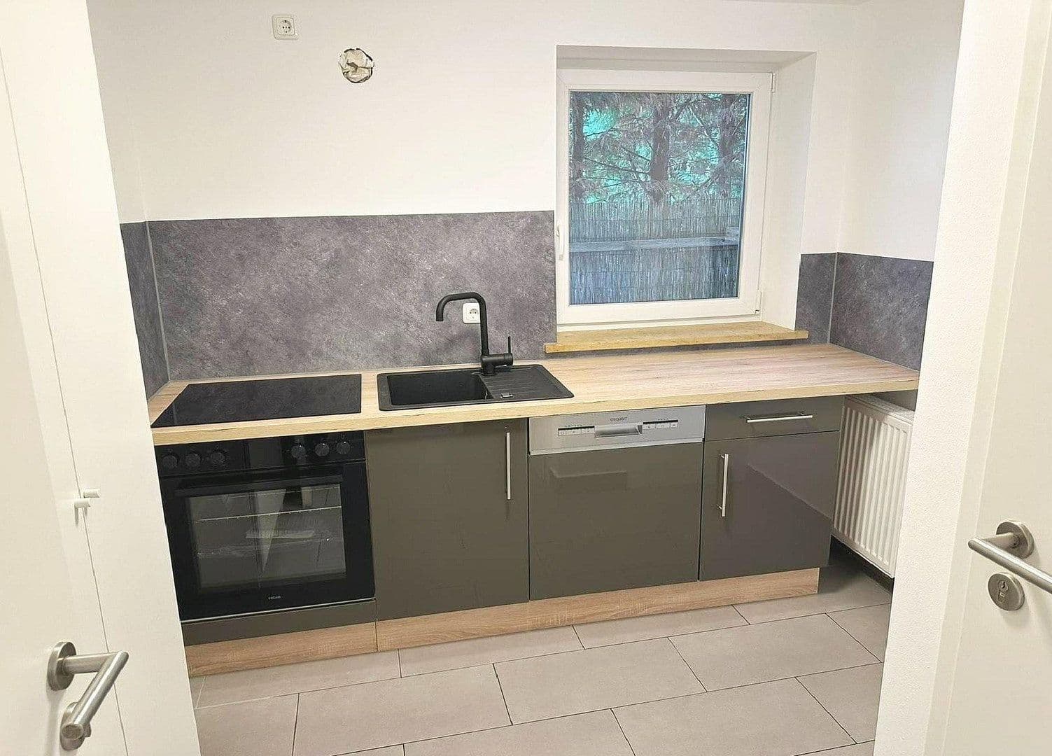 Predaj domu 143 m², pozemek 181 m², Benzstr. 1, Dingolfing, Bavorsko Predaj domu 143 m², pozemek 181 m², Benzstr. 1, Dingolfing, Bavorsko
