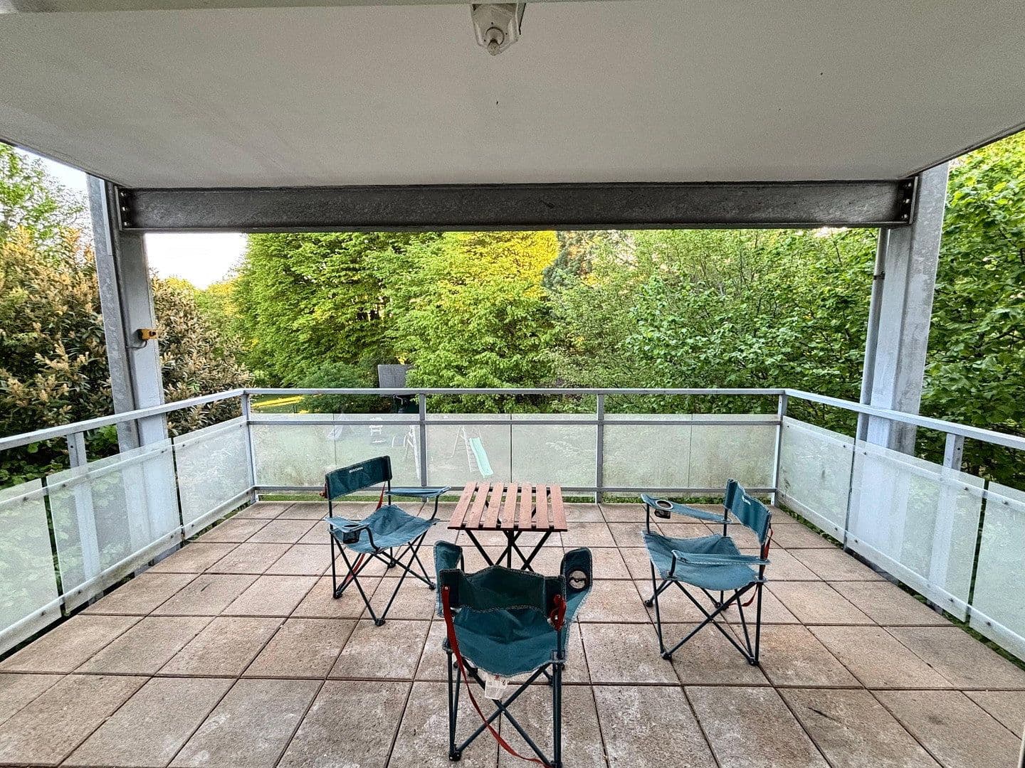 Prenájom bytu 5-izbový 160 m², Bruchköbel, Hesensko Prenájom bytu 5-izbový 160 m², Bruchköbel, Hesensko