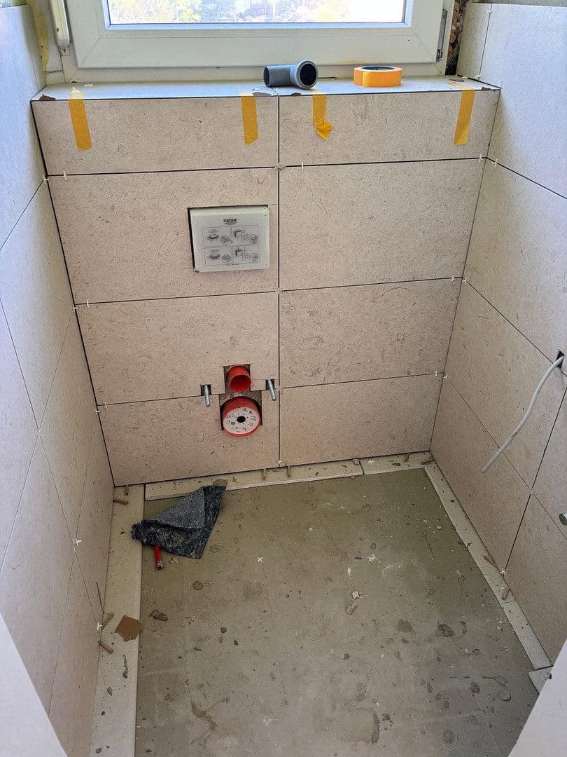 Prenájom bytu 5-izbový 160 m², Bruchköbel, Hesensko Prenájom bytu 5-izbový 160 m², Bruchköbel, Hesensko