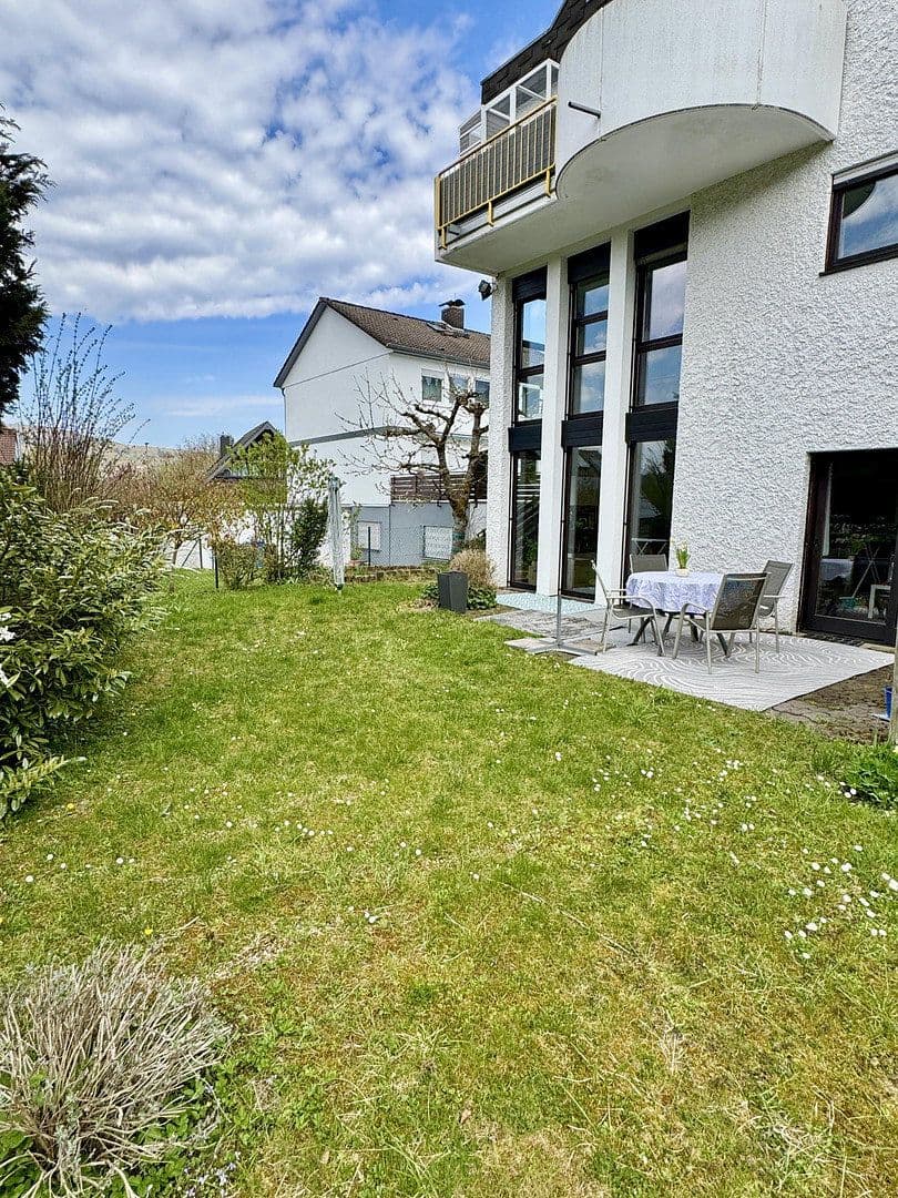 Predaj bytu 4-izbový 111 m², Niedernhausen, Hesensko Predaj bytu 4-izbový 111 m², Niedernhausen, Hesensko