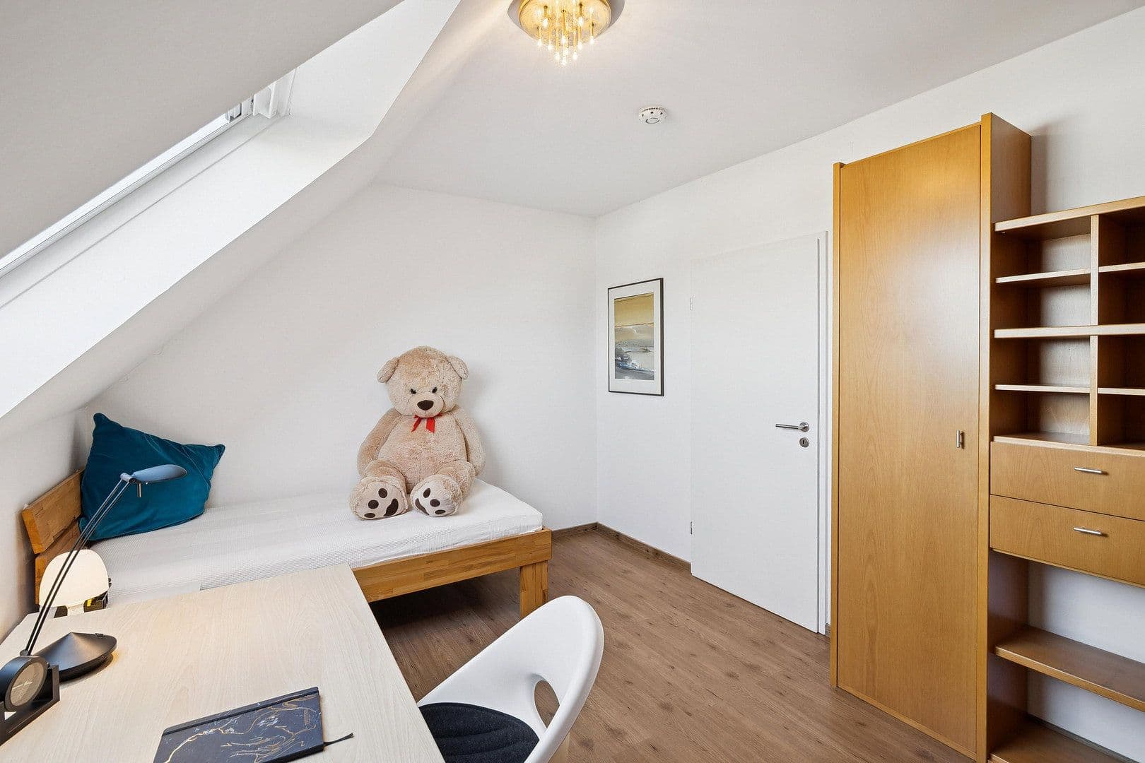 Prenájom bytu 3-izbový 95 m², Vorstadtstr. 17, Saarbrücken, Sársko Prenájom bytu 3-izbový 95 m², Vorstadtstr. 17, Saarbrücken, Sársko