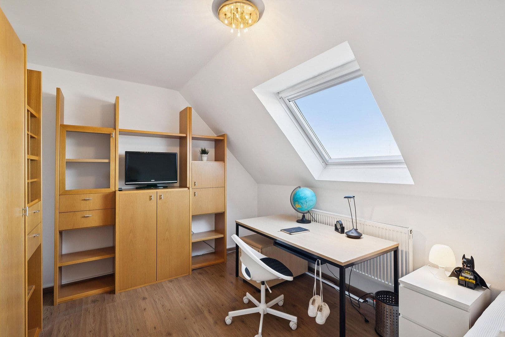 Prenájom bytu 3-izbový 95 m², Vorstadtstr. 17, Saarbrücken, Sársko Prenájom bytu 3-izbový 95 m², Vorstadtstr. 17, Saarbrücken, Sársko