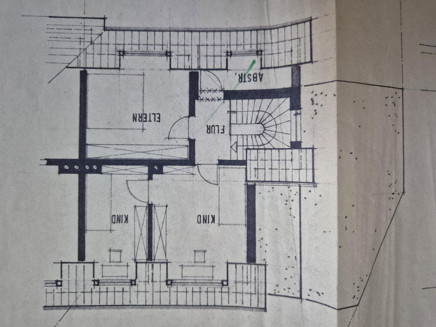 Predaj domu 125 m², pozemek 336 m², Dillingen/Saar, Sársko Predaj domu 125 m², pozemek 336 m², Dillingen/Saar, Sársko