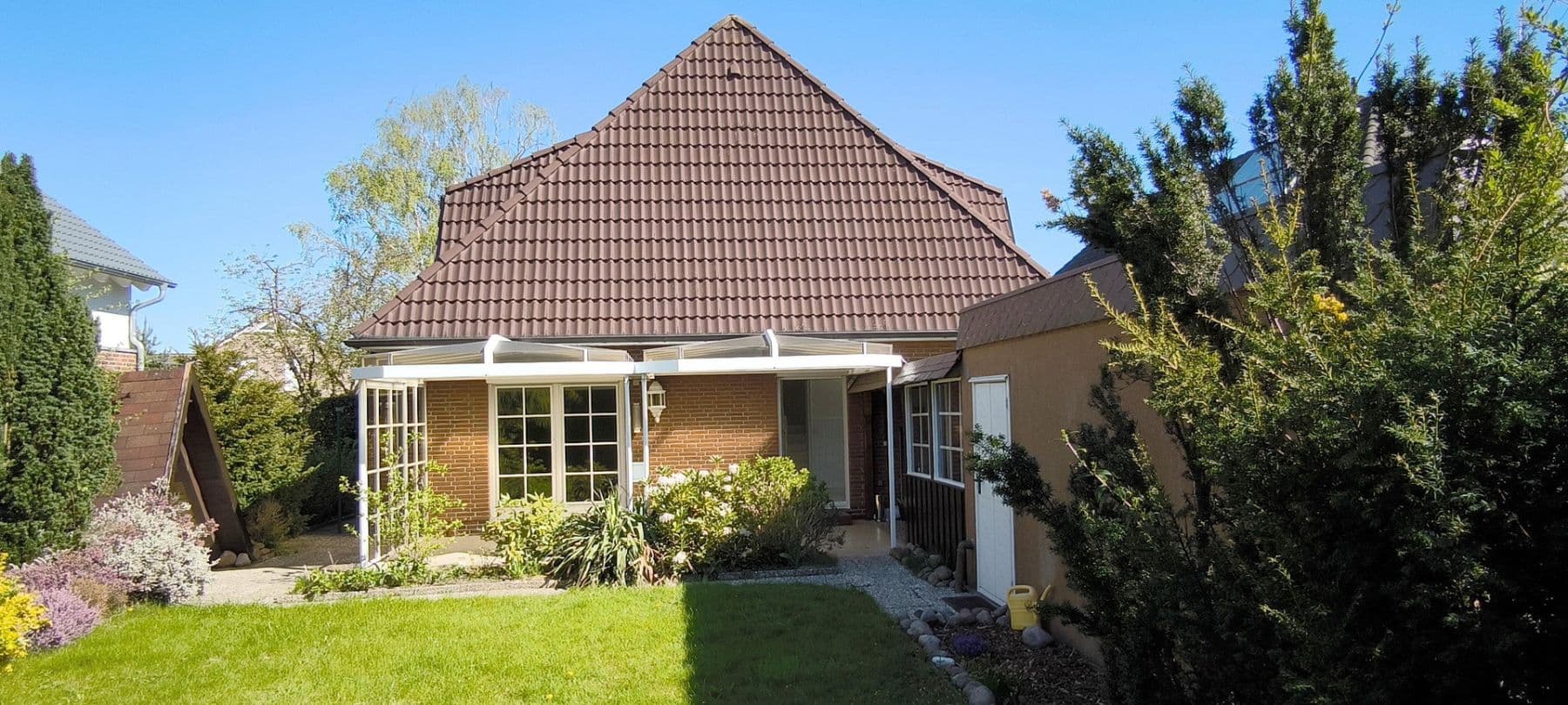 Predaj domu 127 m², pozemek 370 m², Halstenbek, Šlezvicko-Holštajnsko Predaj domu 127 m², pozemek 370 m², Halstenbek, Šlezvicko-Holštajnsko