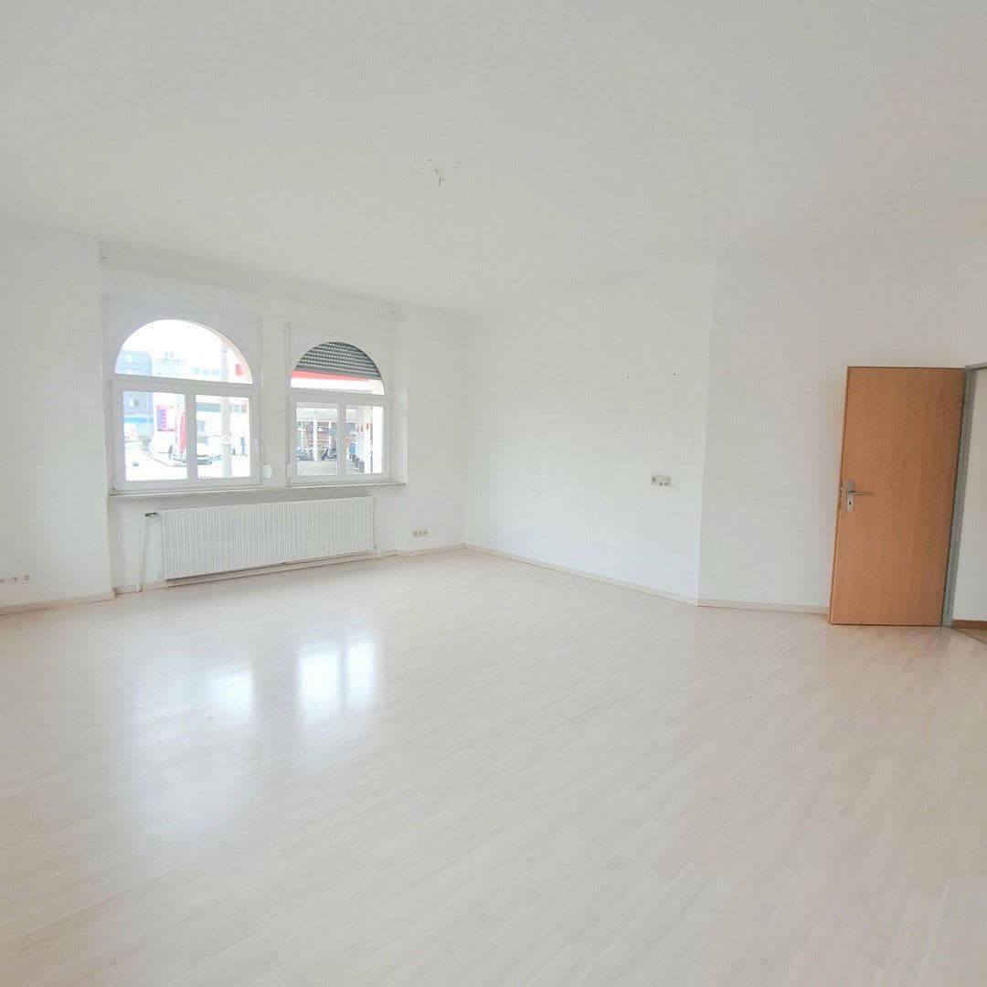 Predaj bytu 5-izbový 138 m², Nürnberg - Nordstadt, Bavorsko Predaj bytu 5-izbový 138 m², Nürnberg - Nordstadt, Bavorsko