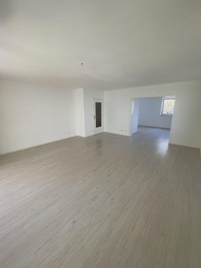 Predaj bytu 3-izbový 117 m², München, Bavorsko Predaj bytu 3-izbový 117 m², München, Bavorsko