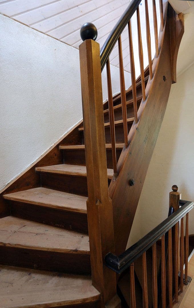 Predaj domu 95 m², pozemek 142 m², Reutlingen, Bádensko-Wurttembersko Predaj domu 95 m², pozemek 142 m², Reutlingen, Bádensko-Wurttembersko