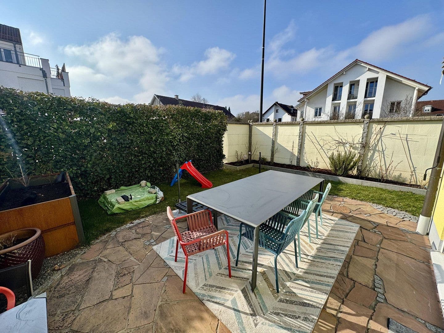 Predaj domu 111 m², pozemek 172 m², Gilching, Bavorsko Predaj domu 111 m², pozemek 172 m², Gilching, Bavorsko