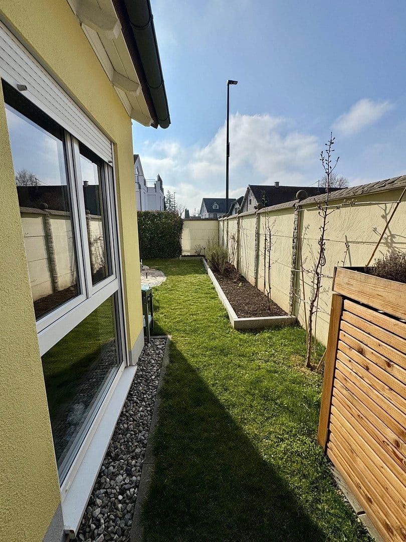 Predaj domu 111 m², pozemek 172 m², Gilching, Bavorsko Predaj domu 111 m², pozemek 172 m², Gilching, Bavorsko