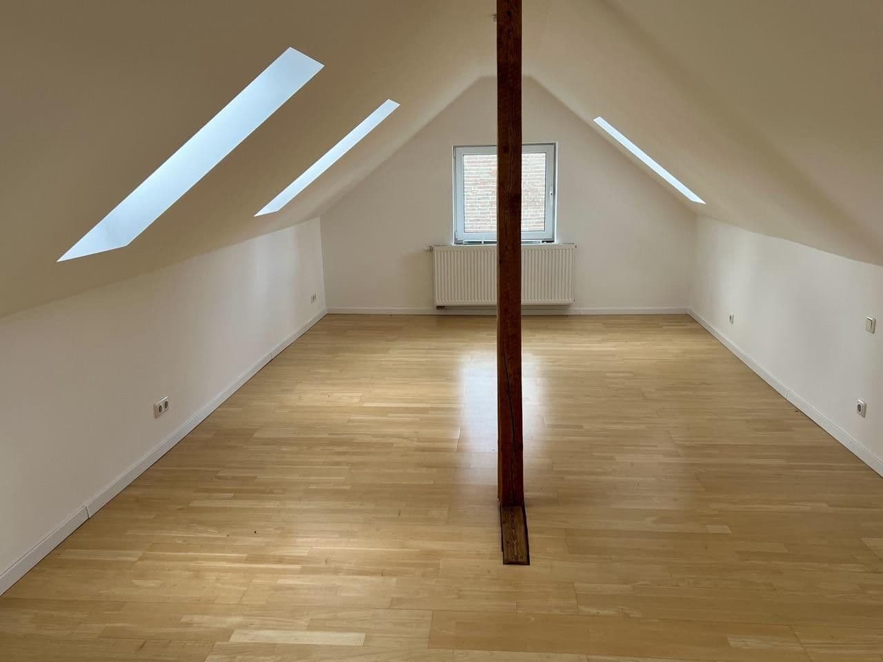 Predaj domu 238 m², pozemek 323 m², Im Lerchenfeld 10, Herdecke, Severné Porýnie - Westfálsko Predaj domu 238 m², pozemek 323 m², Im Lerchenfeld 10, Herdecke, Severné Porýnie - Westfálsko