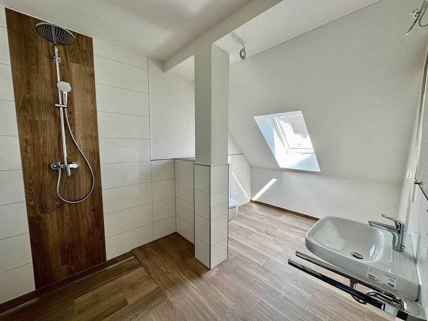 Prenájom bytu 3-izbový 71 m², Gemünden, Porýnie-Falcko Prenájom bytu 3-izbový 71 m², Gemünden, Porýnie-Falcko