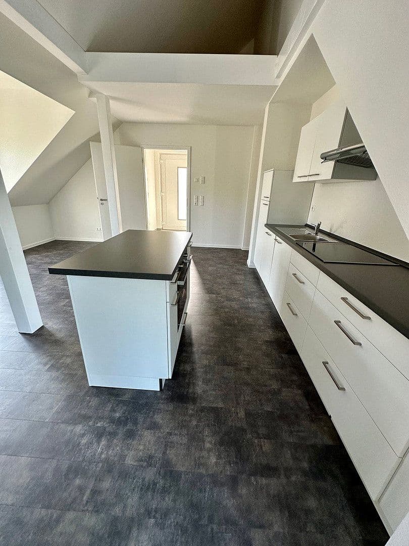 Prenájom bytu 3-izbový 71 m², Gemünden, Porýnie-Falcko Prenájom bytu 3-izbový 71 m², Gemünden, Porýnie-Falcko