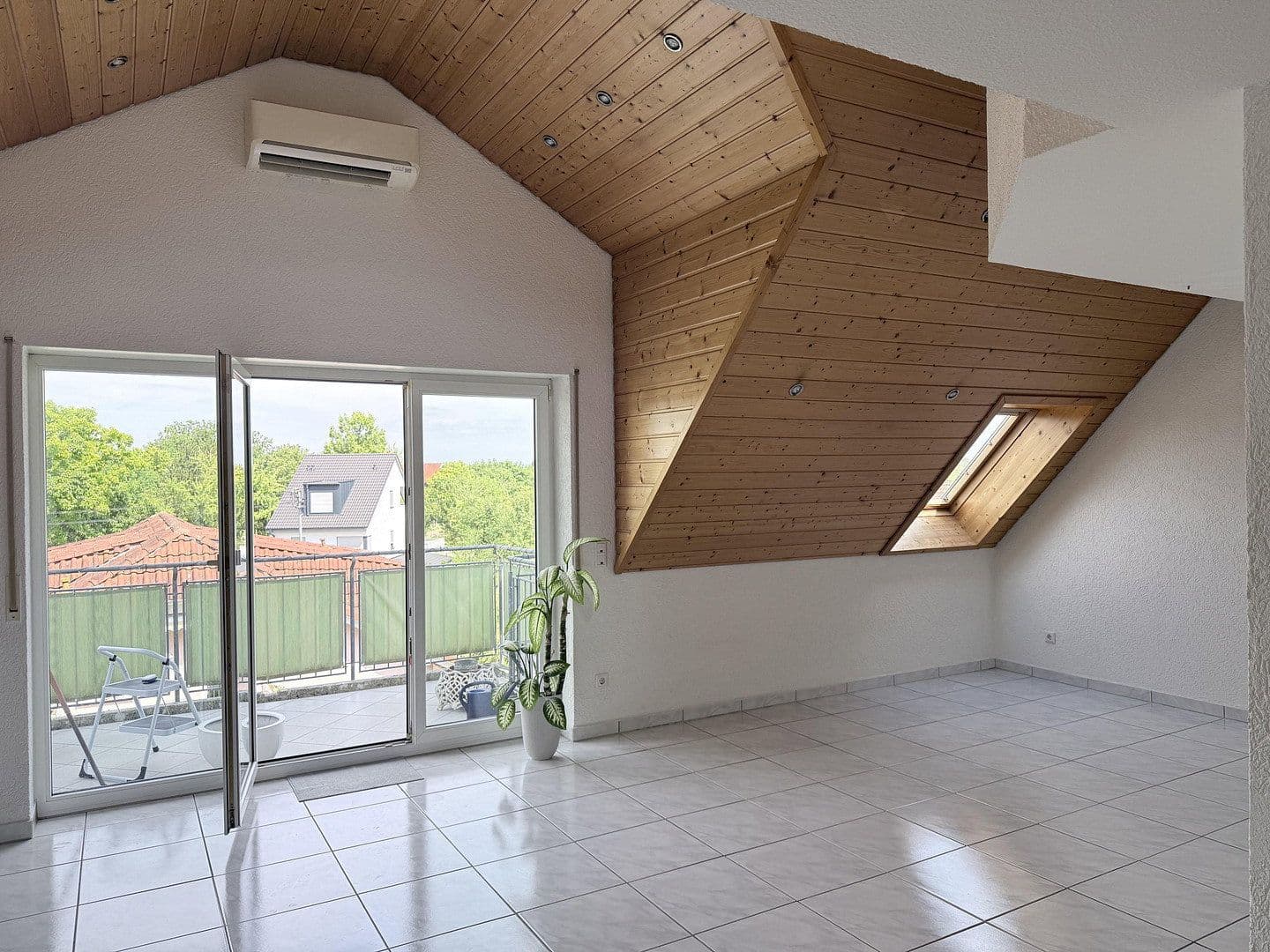 Predaj bytu 3-izbový 110 m², Germersheimer Str. 12, Ludwigshafen, Porýnie-Falcko Predaj bytu 3-izbový 110 m², Germersheimer Str. 12, Ludwigshafen, Porýnie-Falcko