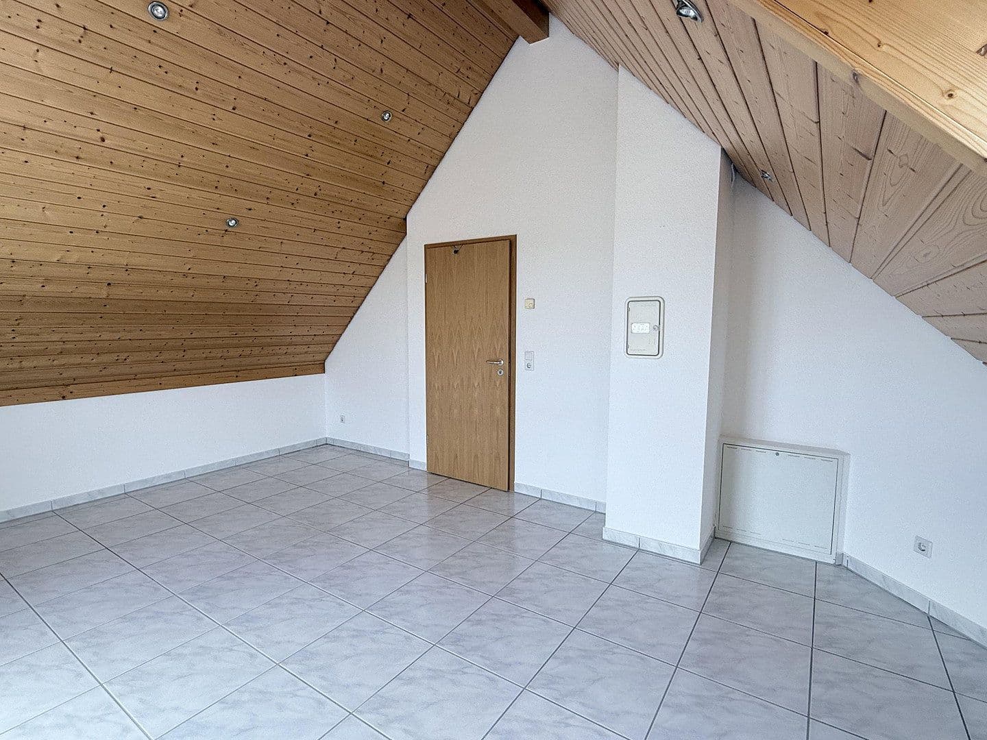 Predaj bytu 3-izbový 110 m², Germersheimer Str. 12, Ludwigshafen, Porýnie-Falcko Predaj bytu 3-izbový 110 m², Germersheimer Str. 12, Ludwigshafen, Porýnie-Falcko