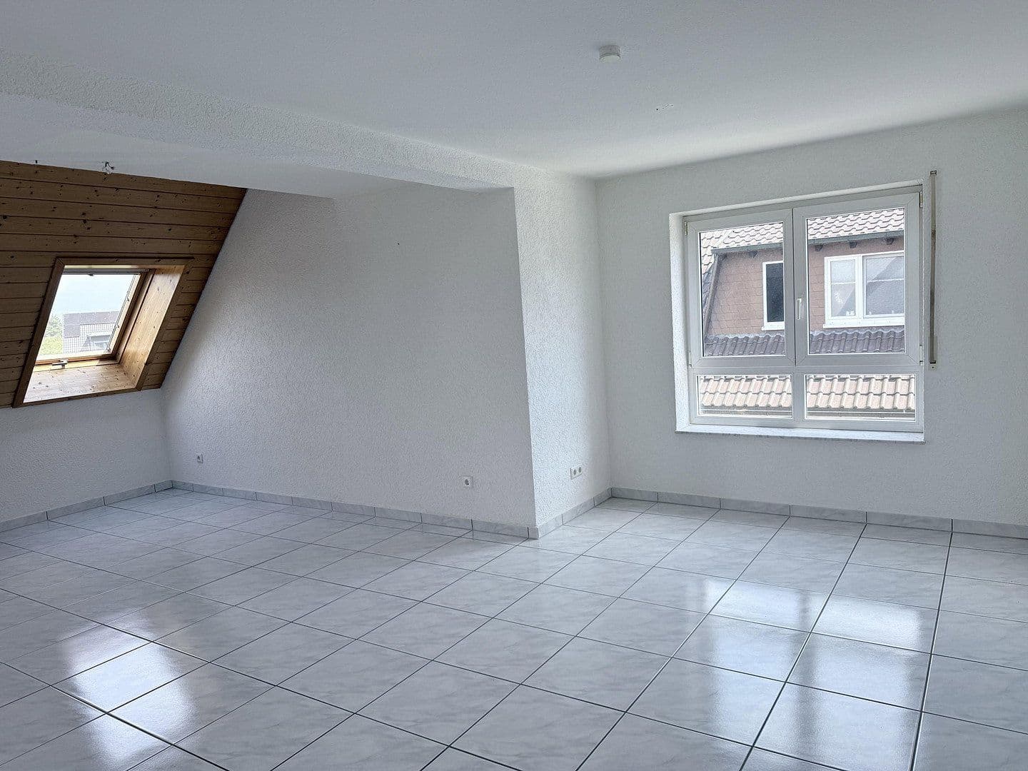 Predaj bytu 3-izbový 110 m², Germersheimer Str. 12, Ludwigshafen, Porýnie-Falcko Predaj bytu 3-izbový 110 m², Germersheimer Str. 12, Ludwigshafen, Porýnie-Falcko