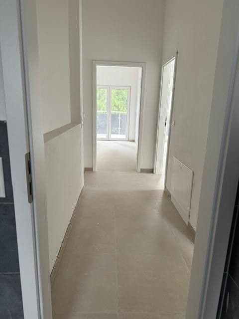 Predaj domu 166 m², pozemek 280 m², Graf-Stauffenberg-Ring 83, Bad Homburg vor der Höhe, Hesensko Predaj domu 166 m², pozemek 280 m², Graf-Stauffenberg-Ring 83, Bad Homburg vor der Höhe, Hesensko