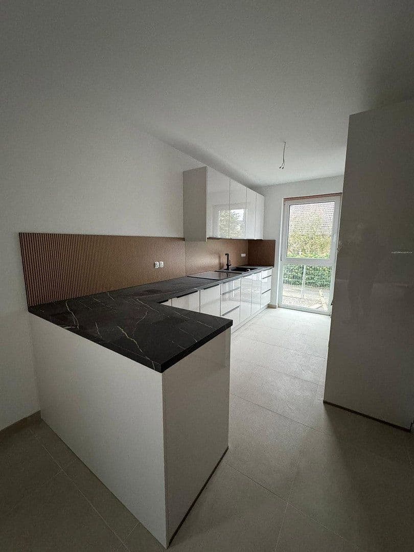 Predaj domu 166 m², pozemek 280 m², Graf-Stauffenberg-Ring 83, Bad Homburg vor der Höhe, Hesensko Predaj domu 166 m², pozemek 280 m², Graf-Stauffenberg-Ring 83, Bad Homburg vor der Höhe, Hesensko