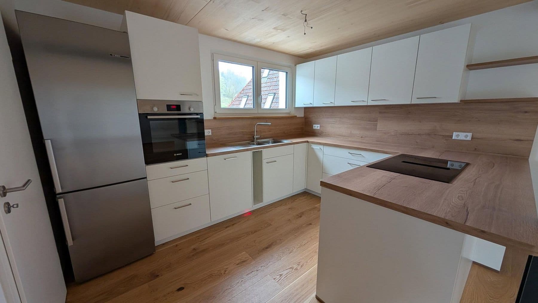 Prenájom bytu 3-izbový 107 m², Meßkircher Straße 159A, Stockach, Bádensko-Wurttembersko Prenájom bytu 3-izbový 107 m², Meßkircher Straße 159A, Stockach, Bádensko-Wurttembersko