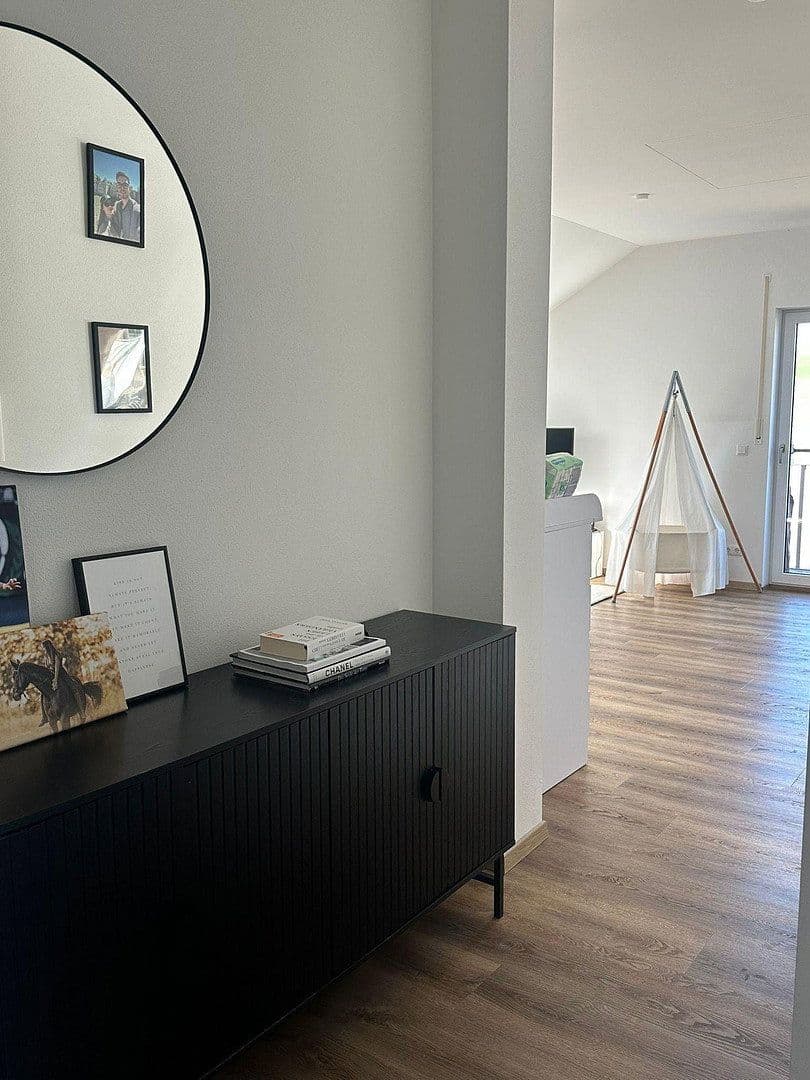 Prenájom bytu 2-izbový 74 m², Boschstraße 3, Heldenstein, Bavorsko Prenájom bytu 2-izbový 74 m², Boschstraße 3, Heldenstein, Bavorsko