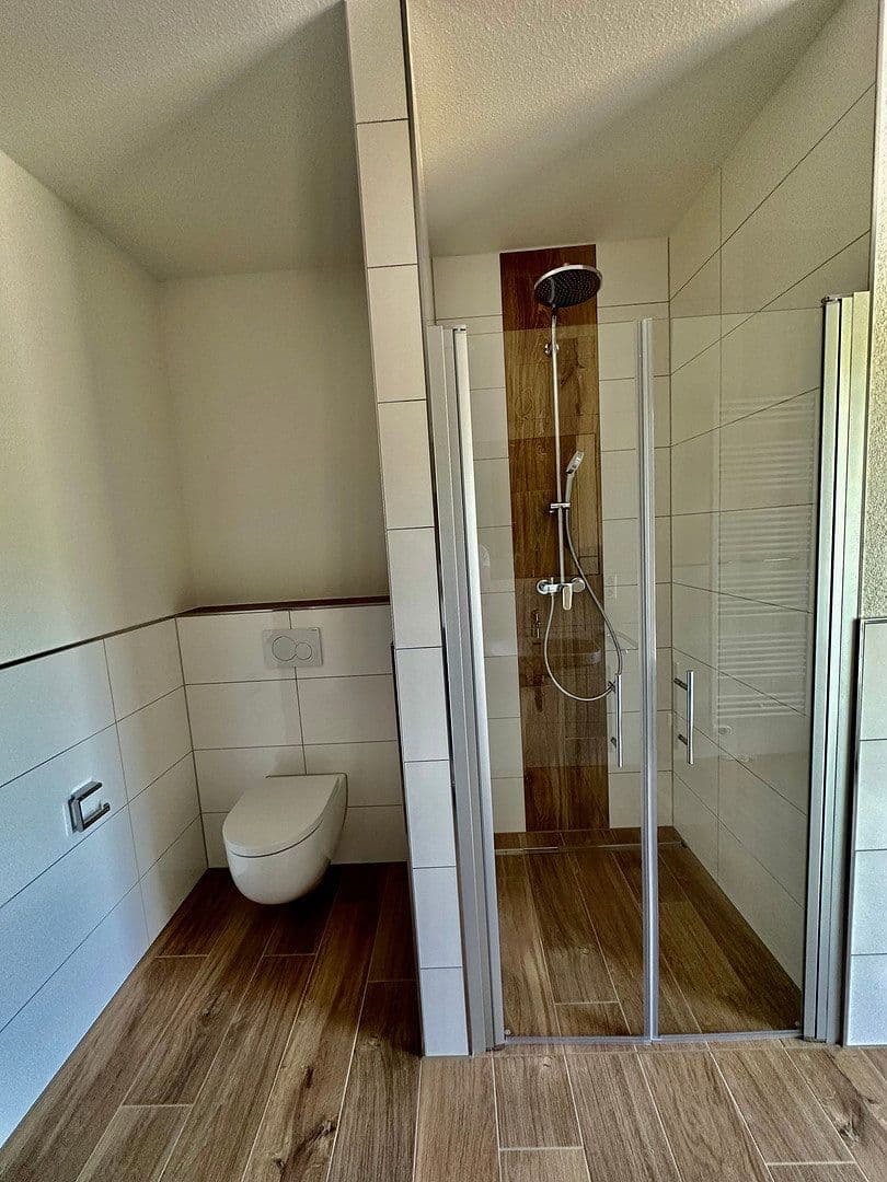 Prenájom bytu 3-izbový 86 m², Gemünden, Porýnie-Falcko Prenájom bytu 3-izbový 86 m², Gemünden, Porýnie-Falcko