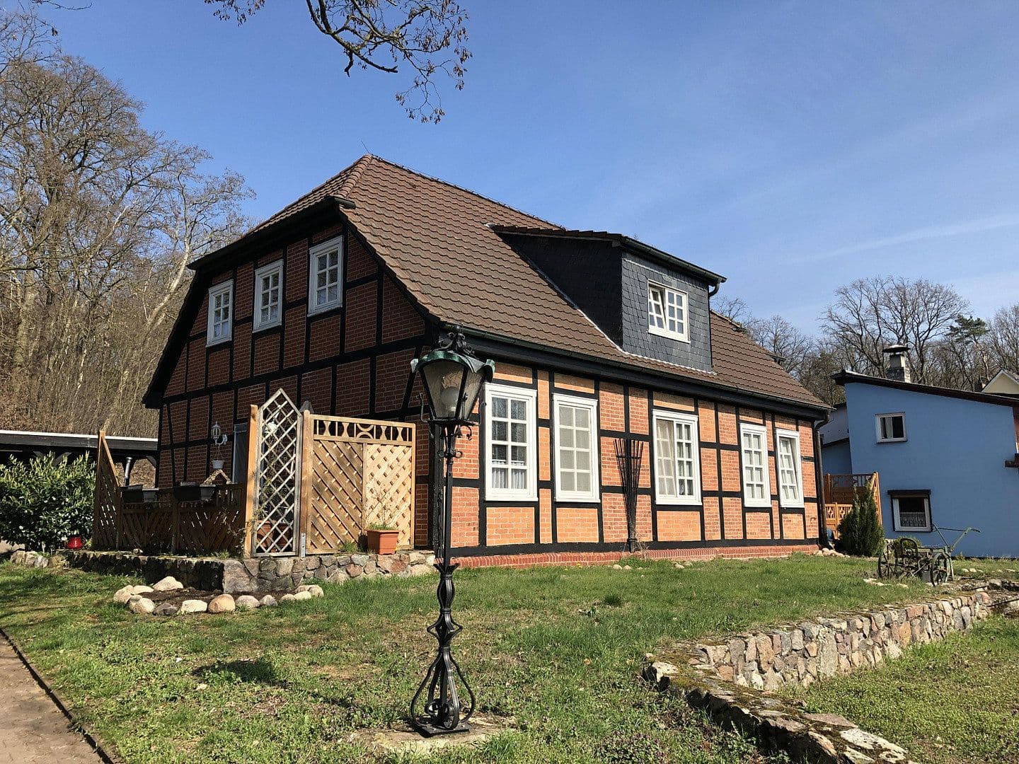 Prenájom bytu 2-izbový 45 m², Clenze, Dolné Sasko Prenájom bytu 2-izbový 45 m², Clenze, Dolné Sasko