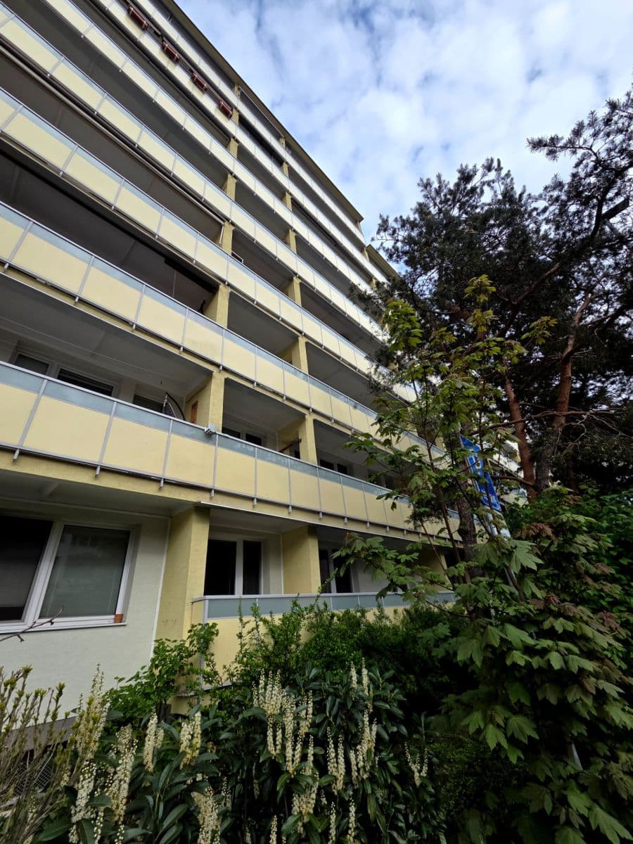 Predaj bytu 3-izbový 73 m², Adámiho, Karlova Ves, Bratislavský kraj Predaj bytu 3-izbový 73 m², Adámiho, Karlova Ves, Bratislavský kraj