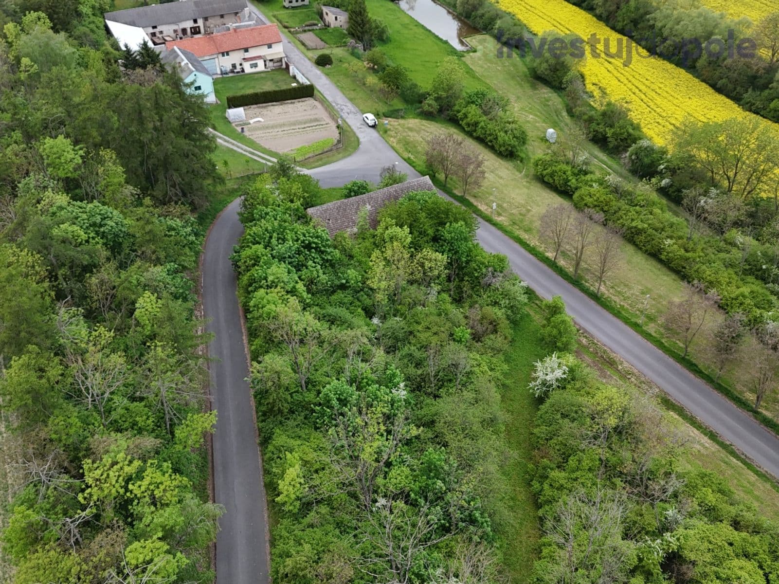 Predaj pozemku 3.001 m², Mšené-lázně, Ústecký kraj Predaj pozemku 3.001 m², Mšené-lázně, Ústecký kraj