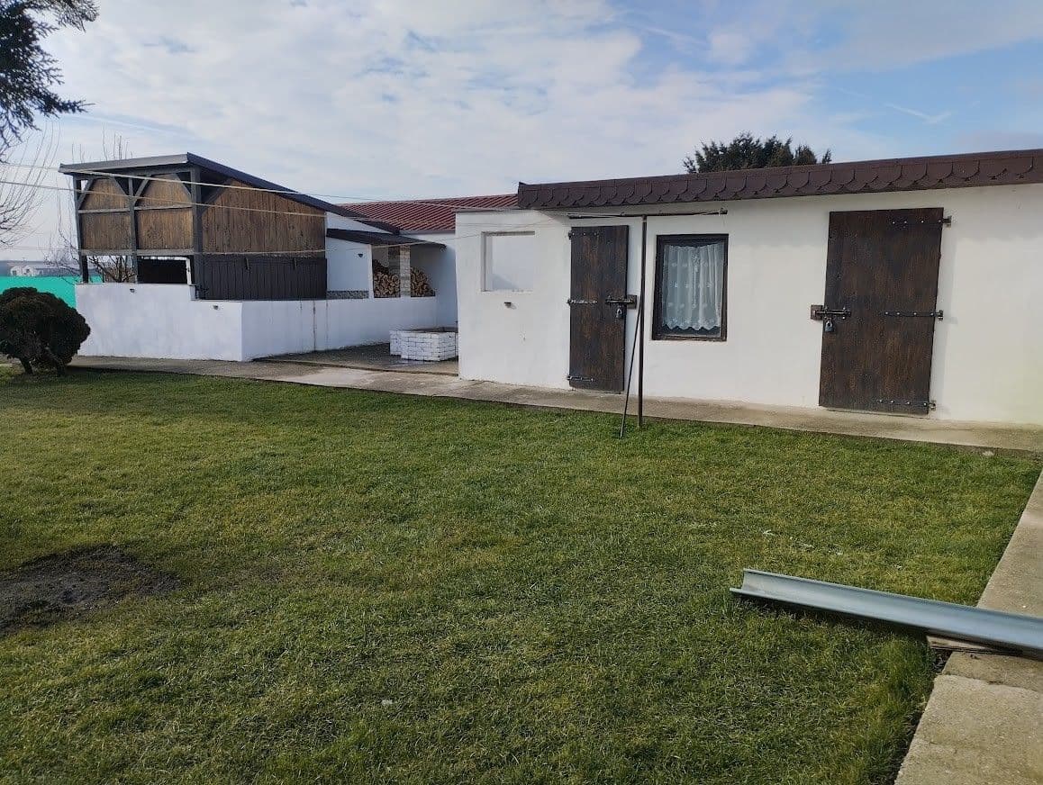 Predaj domu 180 m², pozemek 450 m², Vydrany, Trnavský kraj Predaj domu 180 m², pozemek 450 m², Vydrany, Trnavský kraj