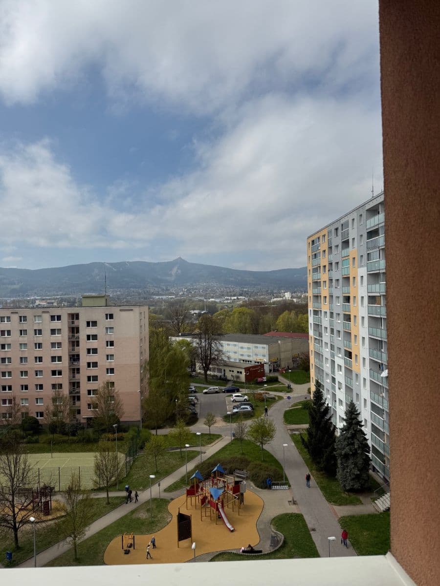 Prenájom bytu 2-izbový 46 m², Dobiášova, Liberec, Liberecký kraj Prenájom bytu 2-izbový 46 m², Dobiášova, Liberec, Liberecký kraj