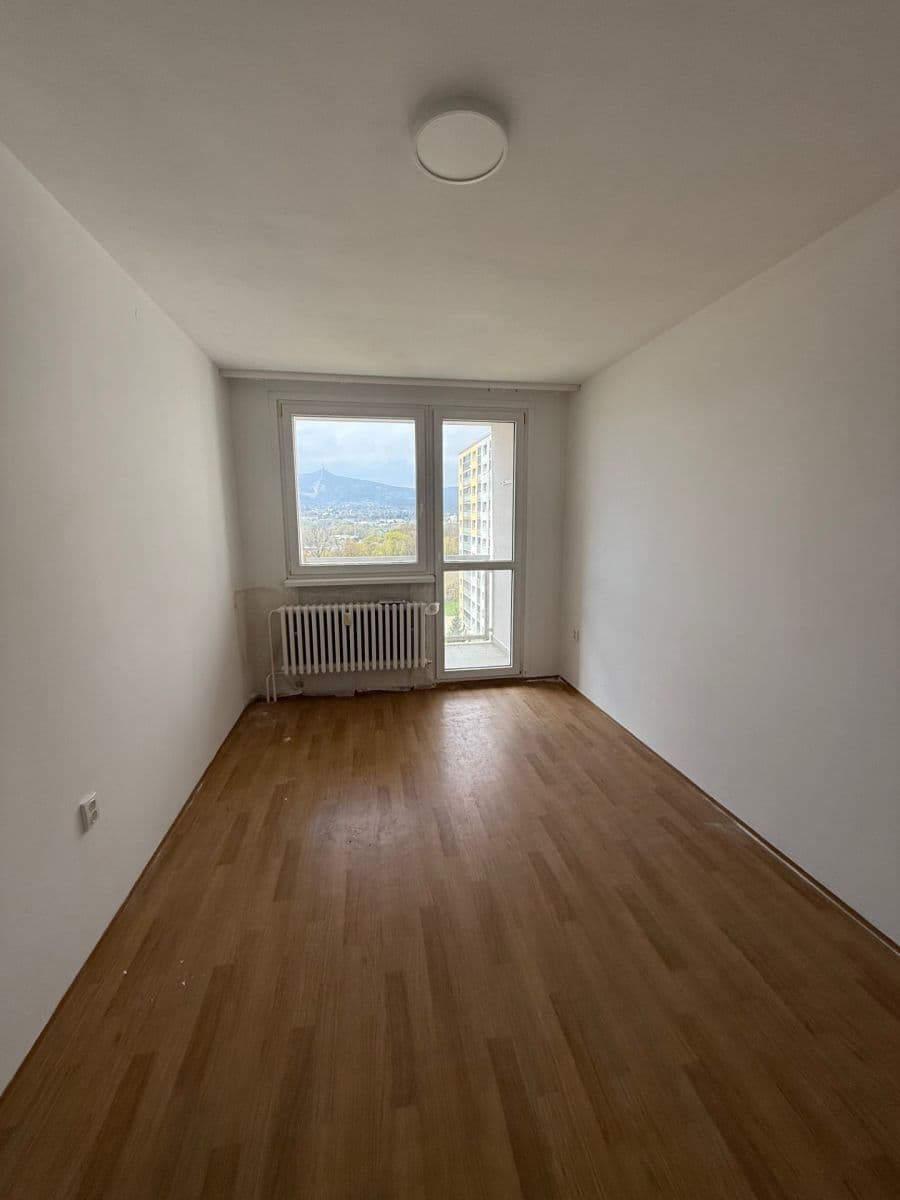Prenájom bytu 2-izbový 46 m², Dobiášova, Liberec, Liberecký kraj Prenájom bytu 2-izbový 46 m², Dobiášova, Liberec, Liberecký kraj