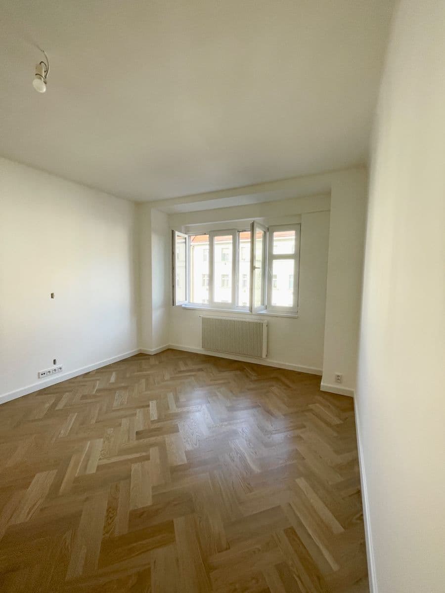 Predaj bytu 2-izbový 50 m², Na dolinách, Praha, Praha Predaj bytu 2-izbový 50 m², Na dolinách, Praha, Praha