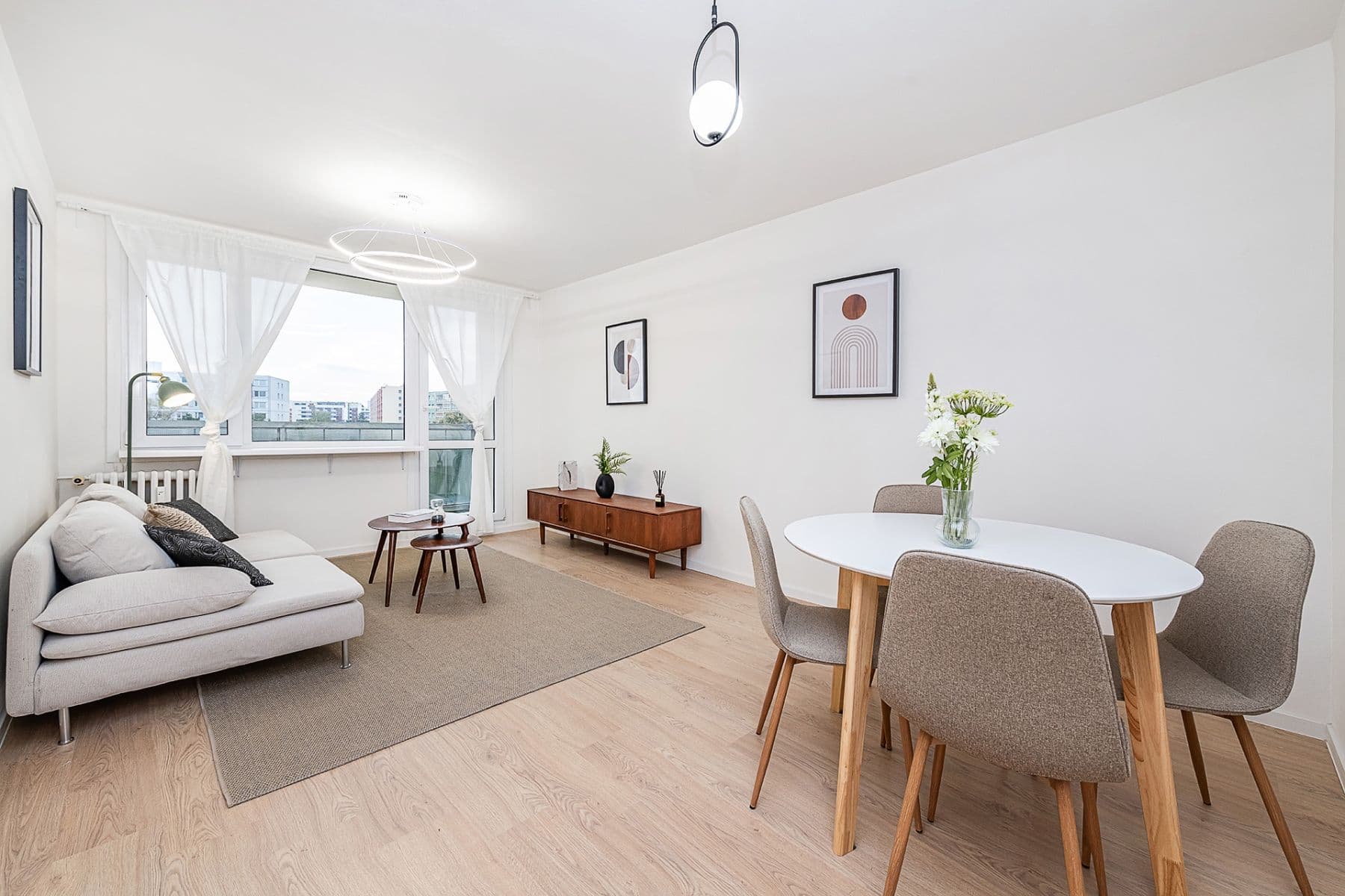 Predaj bytu 4-izbový 76 m², Poznaňská, Praha, Praha Predaj bytu 4-izbový 76 m², Poznaňská, Praha, Praha