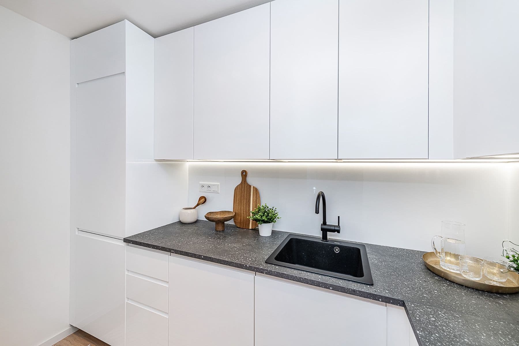 Predaj bytu 4-izbový 76 m², Poznaňská, Praha, Praha Predaj bytu 4-izbový 76 m², Poznaňská, Praha, Praha