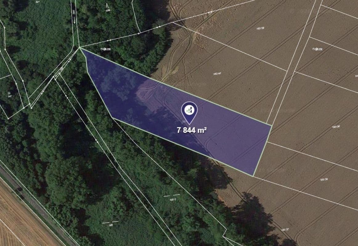 Predaj pozemku 18.402 m², Jičíněves, Královéhradecký kraj Predaj pozemku 18.402 m², Jičíněves, Královéhradecký kraj