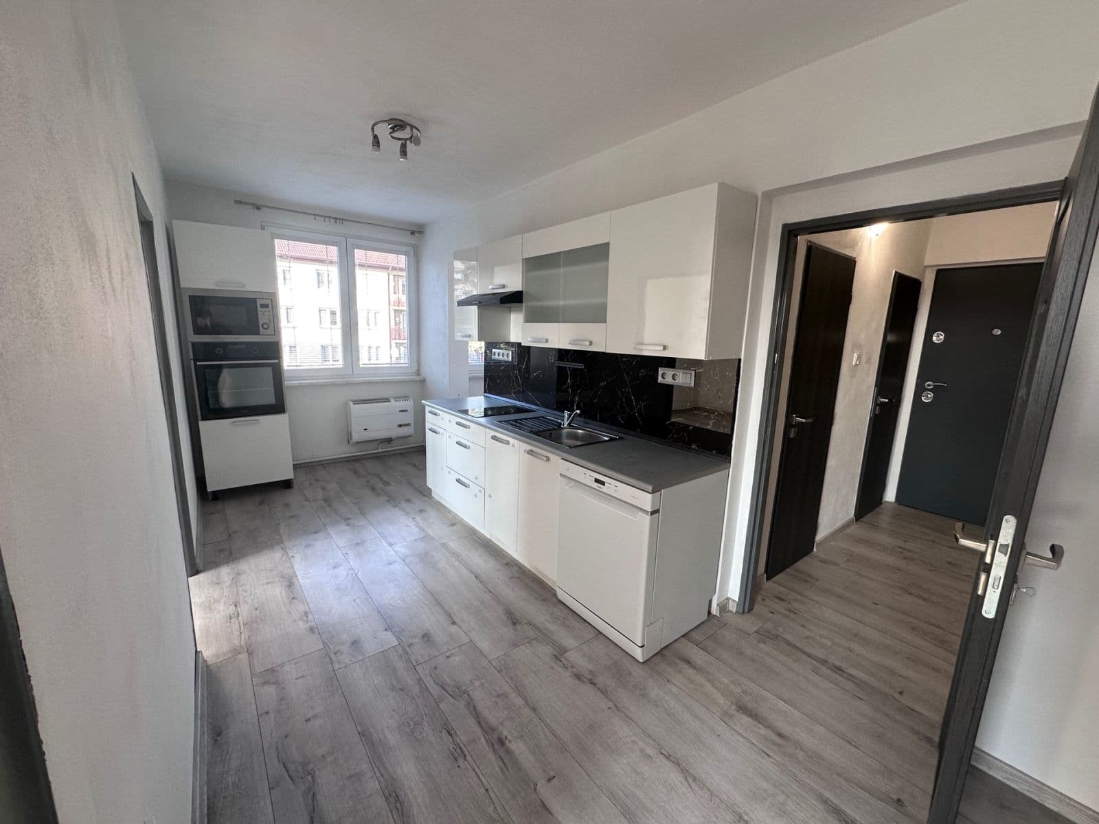 Prenájom bytu 3-izbový 55 m², Na Návozech, Chýnov, Jihočeský kraj Prenájom bytu 3-izbový 55 m², Na Návozech, Chýnov, Jihočeský kraj