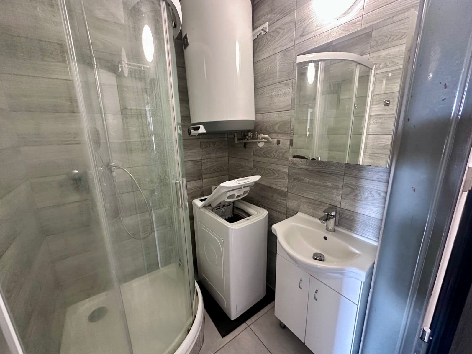 Prenájom bytu 3-izbový 55 m², Na Návozech, Chýnov, Jihočeský kraj Prenájom bytu 3-izbový 55 m², Na Návozech, Chýnov, Jihočeský kraj