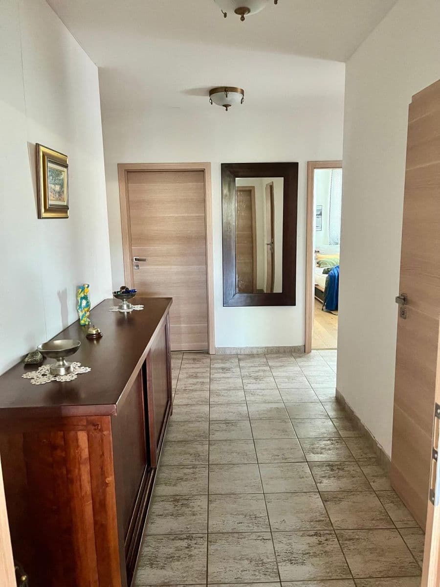 Predaj bytu 4-izbový 99 m², Symfonická, Praha, Praha Predaj bytu 4-izbový 99 m², Symfonická, Praha, Praha