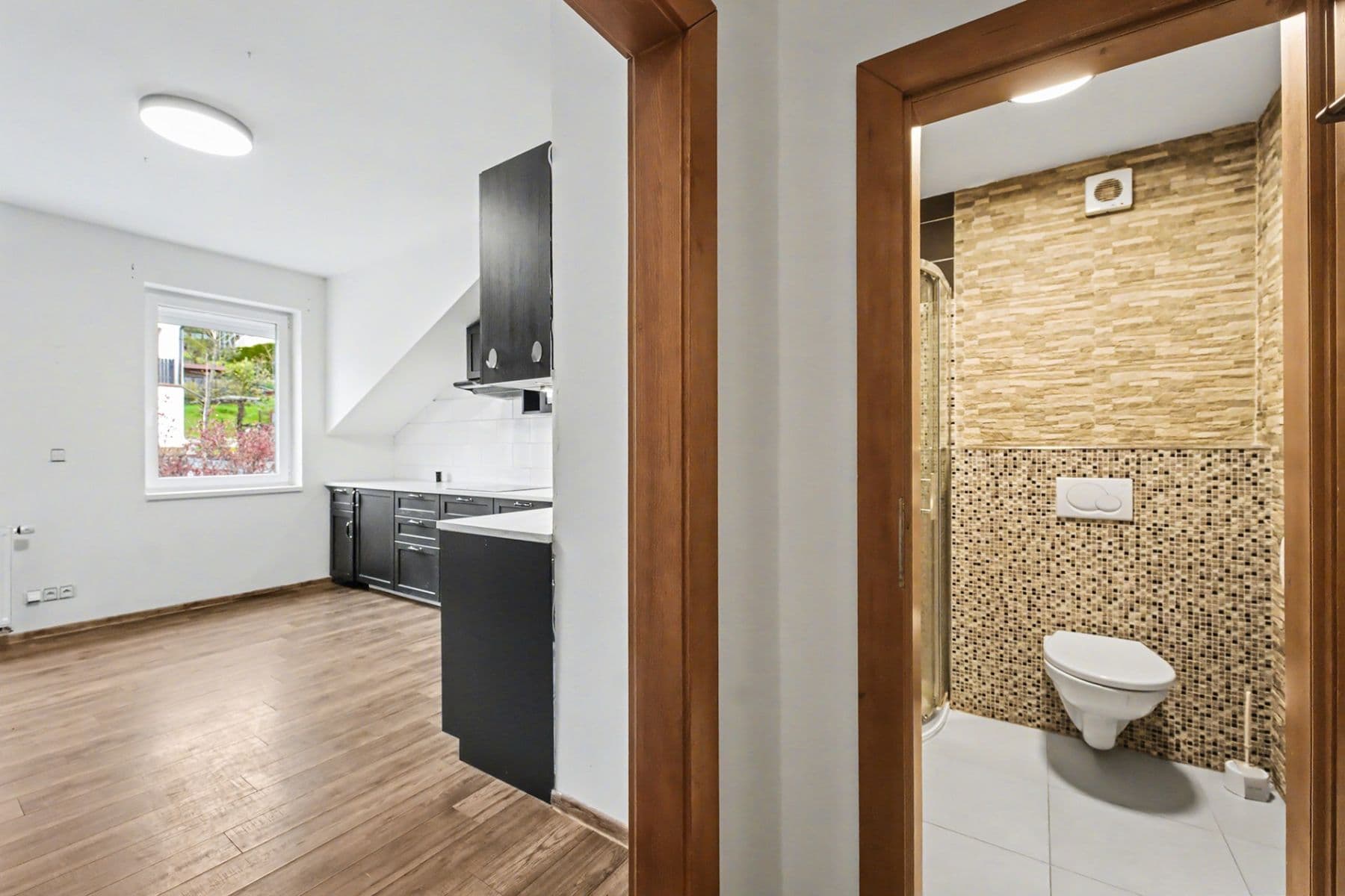 Prenájom bytu 4-izbový 116 m², Miličín, Středočeský kraj Prenájom bytu 4-izbový 116 m², Miličín, Středočeský kraj