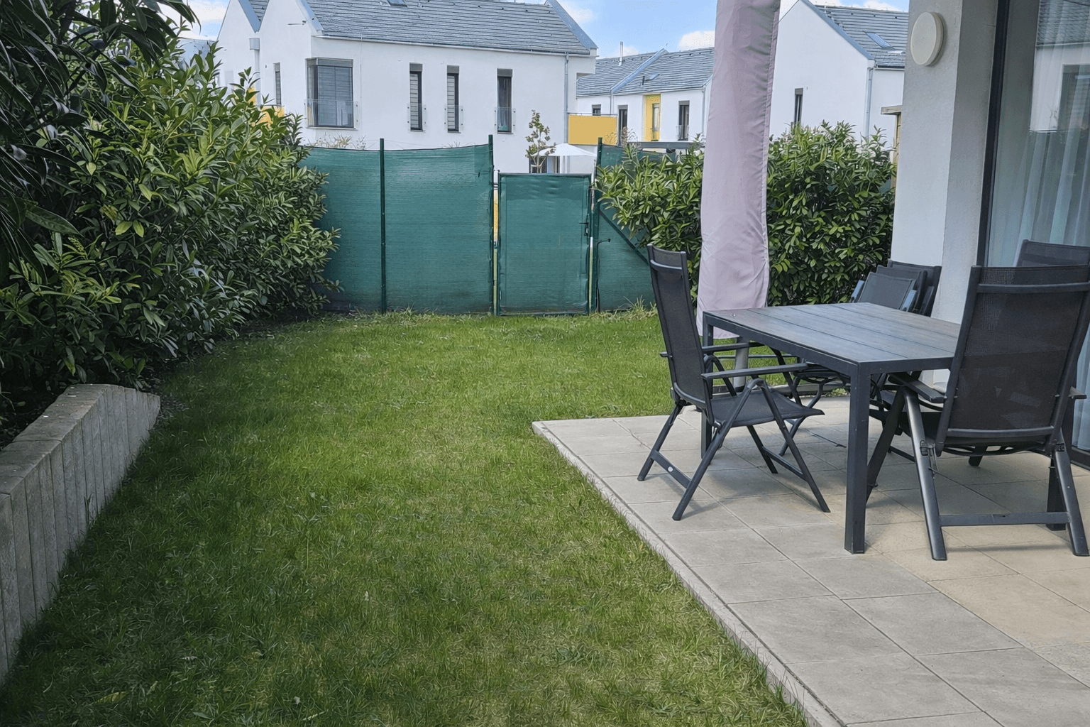 Prenájom bytu 2-izbový 60 m², Emy Destinové, Jinočany, Středočeský kraj Prenájom bytu 2-izbový 60 m², Emy Destinové, Jinočany, Středočeský kraj