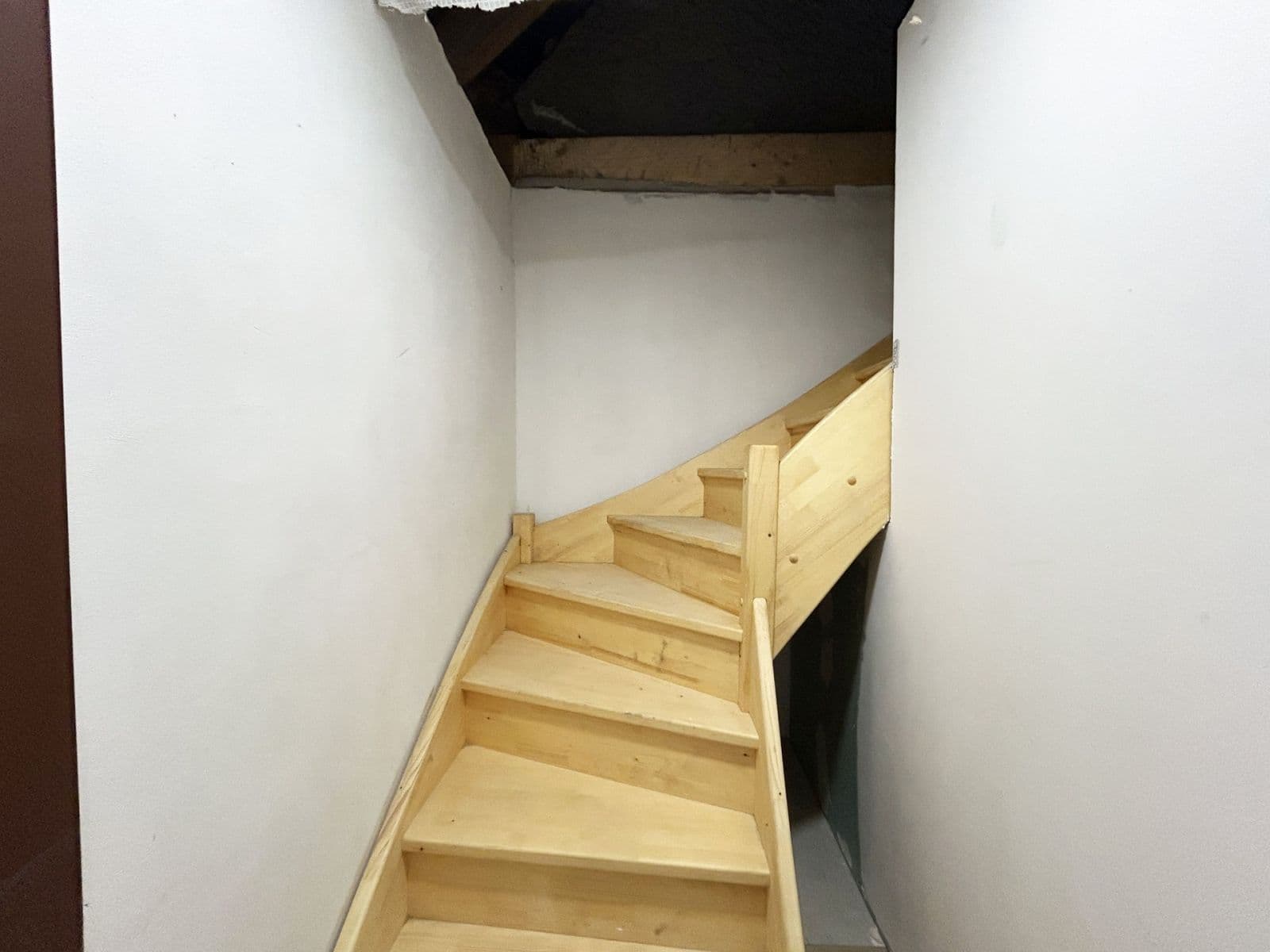 Prenájom bytu 3-izbový 144 m², Štětí, Ústecký kraj Prenájom bytu 3-izbový 144 m², Štětí, Ústecký kraj