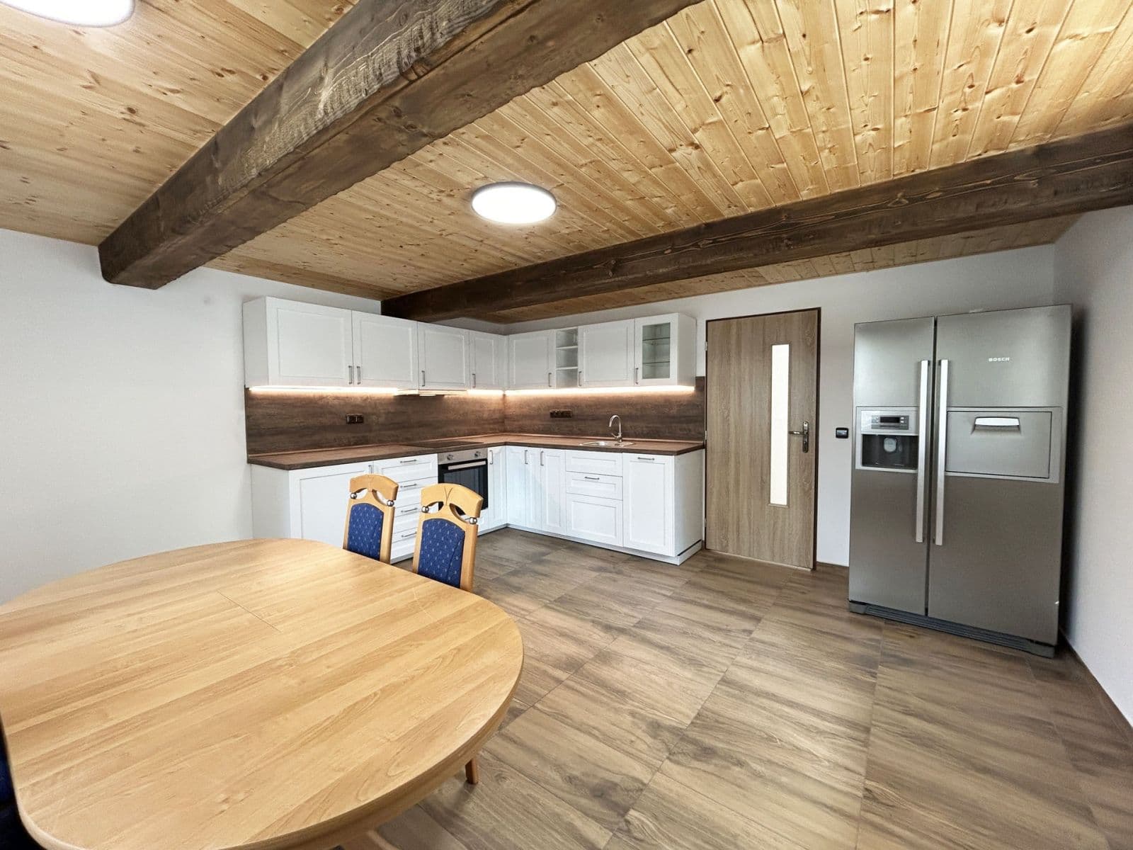 Prenájom bytu 3-izbový 144 m², Štětí, Ústecký kraj Prenájom bytu 3-izbový 144 m², Štětí, Ústecký kraj