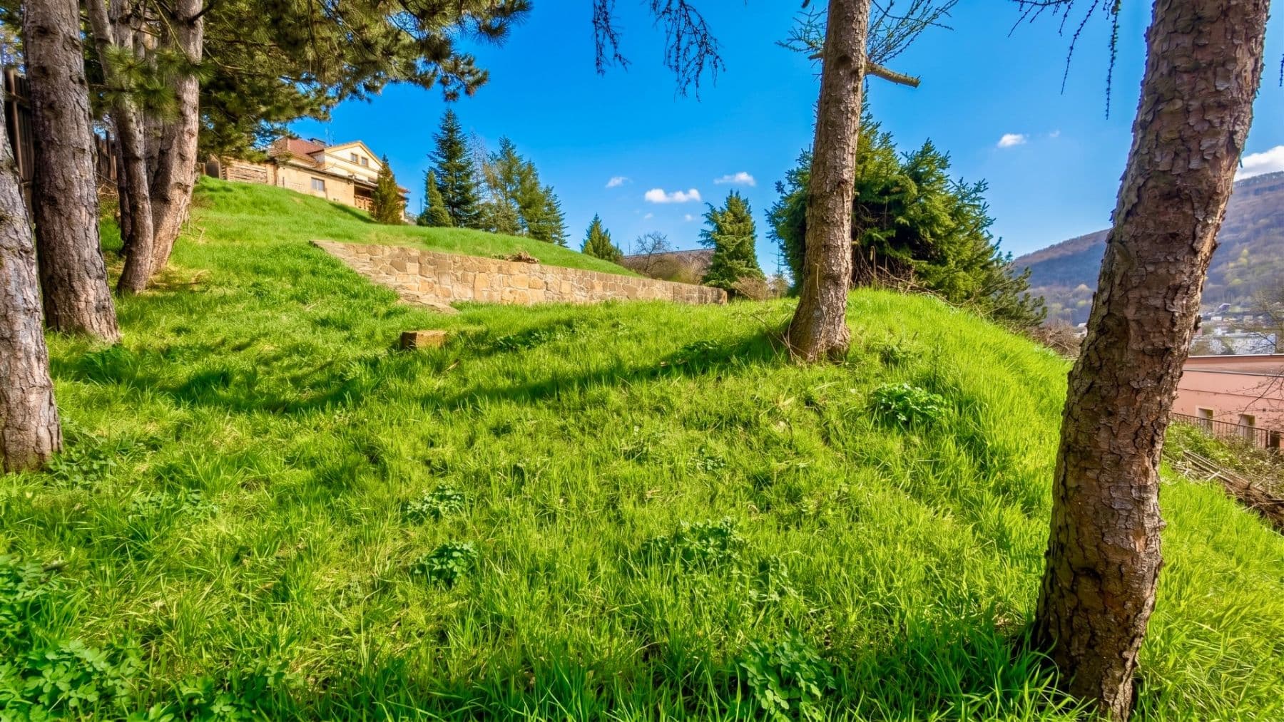 Predaj pozemku 1.210 m², Jasanová, Ústí nad Labem, Ústecký kraj Predaj pozemku 1.210 m², Jasanová, Ústí nad Labem, Ústecký kraj