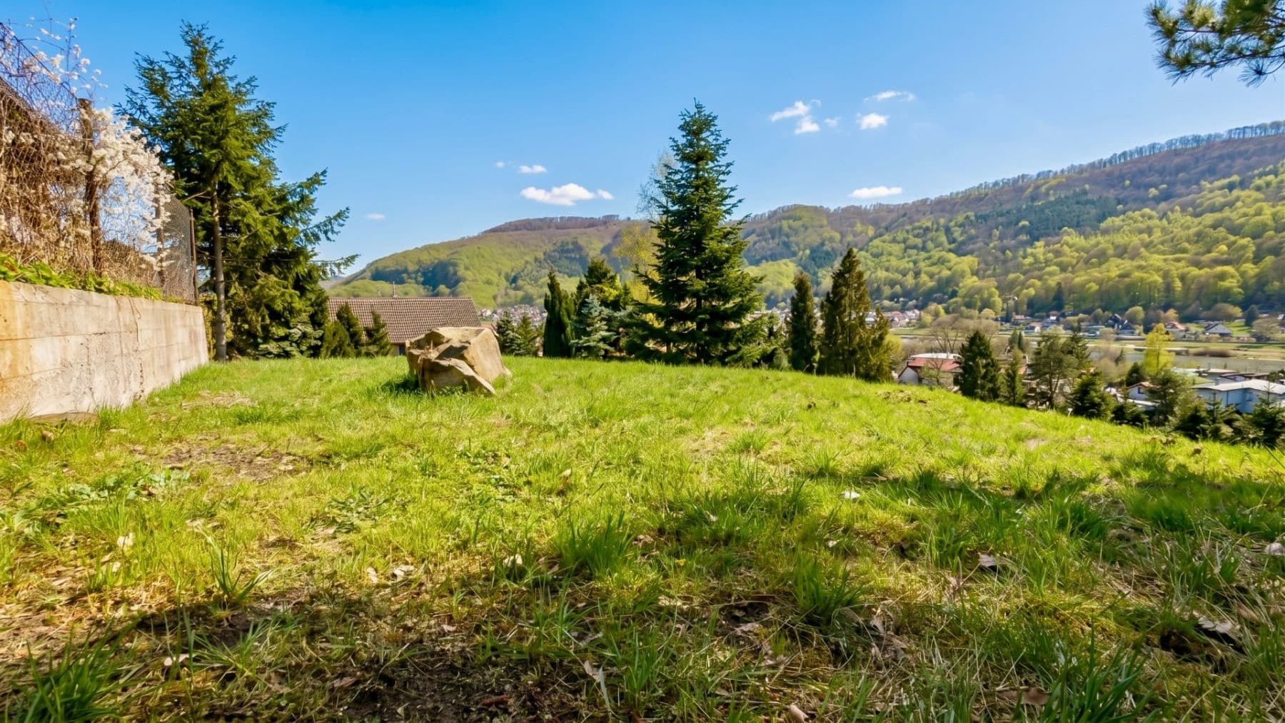 Predaj pozemku 1.210 m², Jasanová, Ústí nad Labem, Ústecký kraj Predaj pozemku 1.210 m², Jasanová, Ústí nad Labem, Ústecký kraj