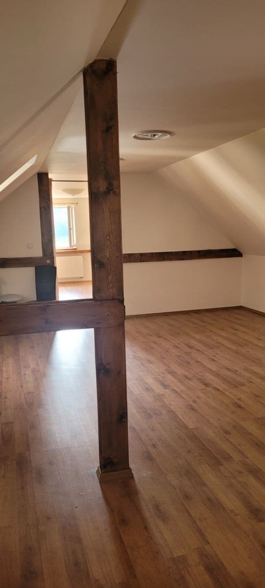 Prenájom bytu 2-izbový 89 m², Povltavská, Klecany, Středočeský kraj Prenájom bytu 2-izbový 89 m², Povltavská, Klecany, Středočeský kraj