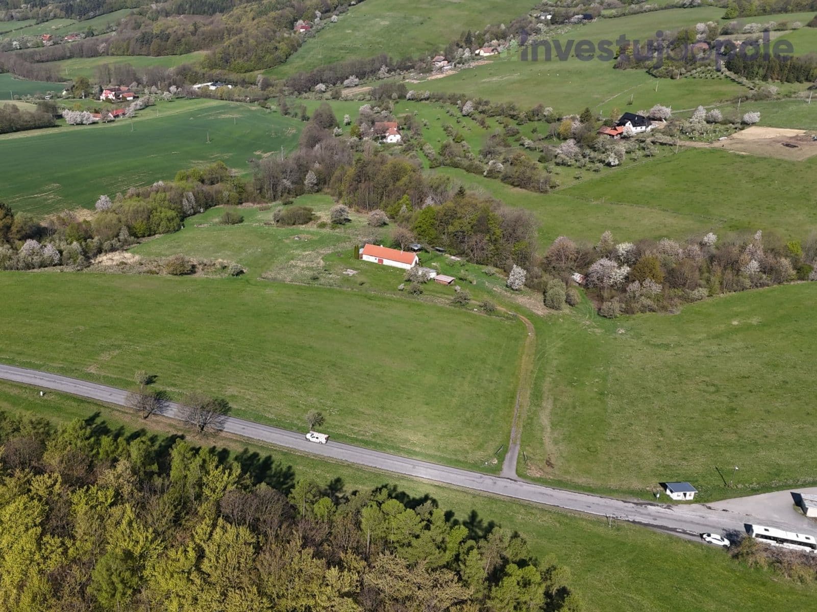 Predaj pozemku 74.531 m², Provodov, Zlínský kraj Predaj pozemku 74.531 m², Provodov, Zlínský kraj